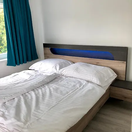 Apartman János